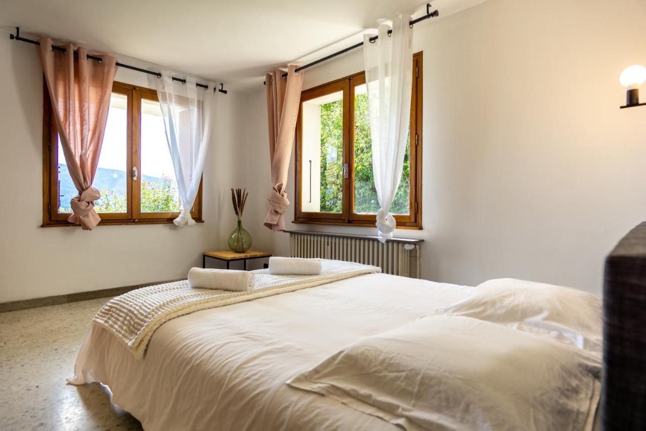 Apartamento T3 Avec Vue Sur Le Lac D'Annecy Veyrier-du-Lac Exterior foto
